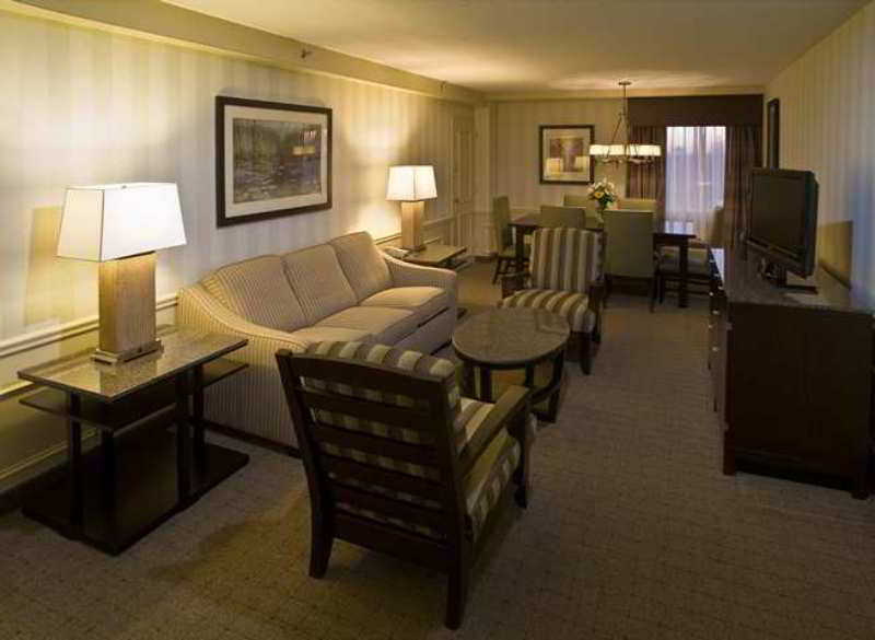 Doubletree By Hilton Hotel Wilmington Exterior foto